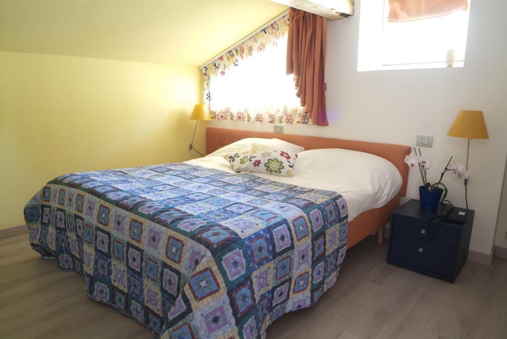 Chambres D'Hotes Nuits De Reve Roisan Extérieur photo